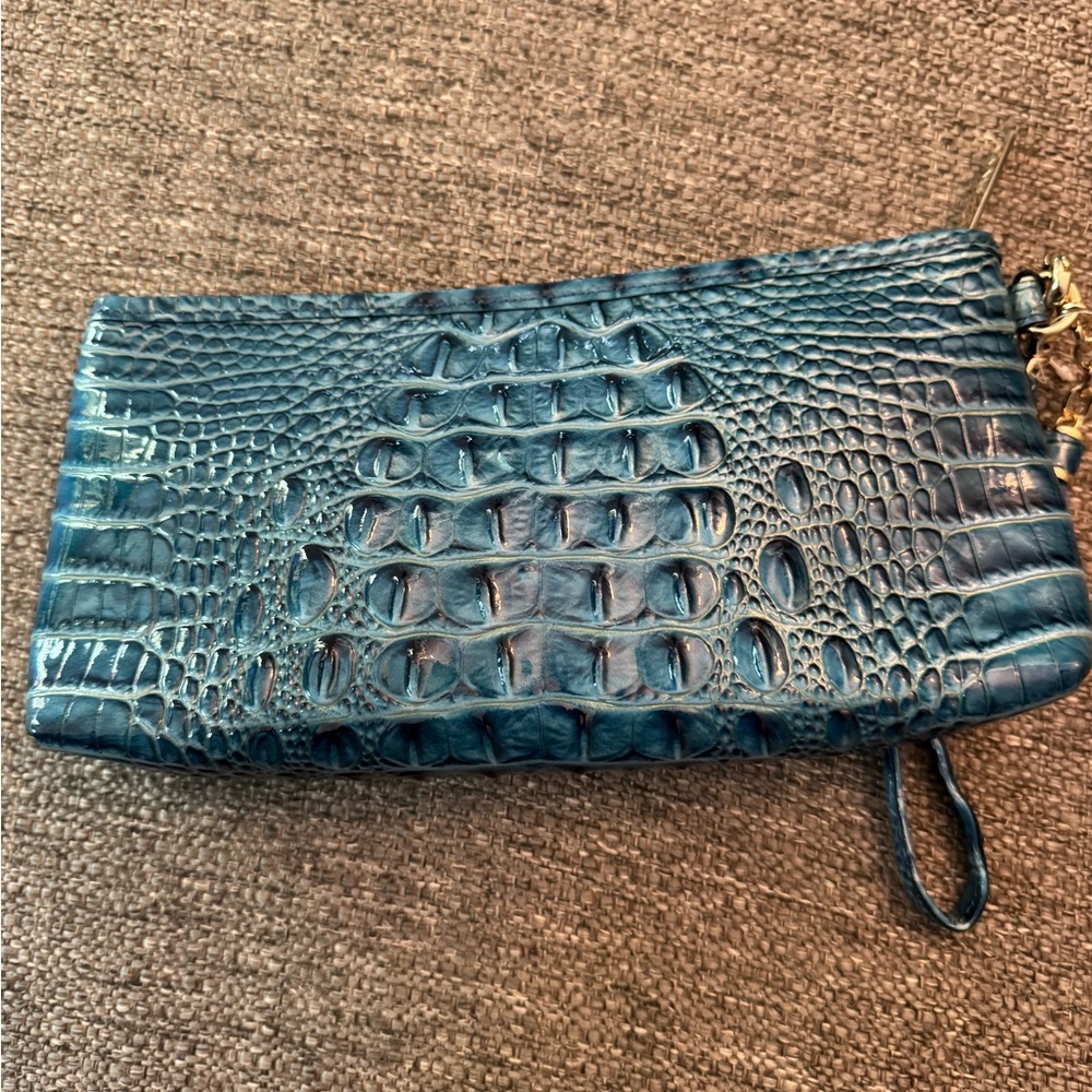 NWT Brahmin Melbourne Embossed Leather Kayla Clutch - Picture 2 of 13
